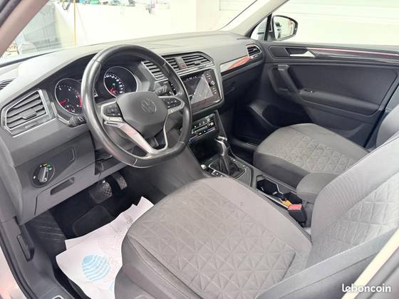 Volkswagen Tiguan - photo 8