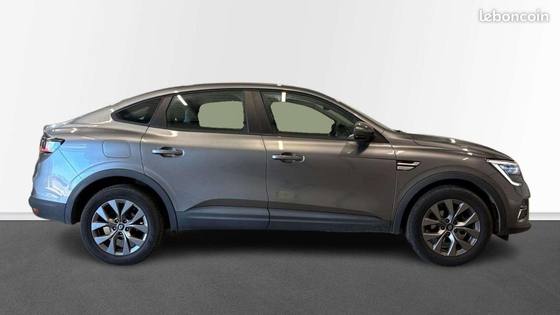 Renault Arkana - photo 6