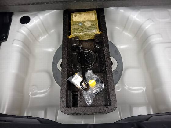 Kia STONIC - photo 13